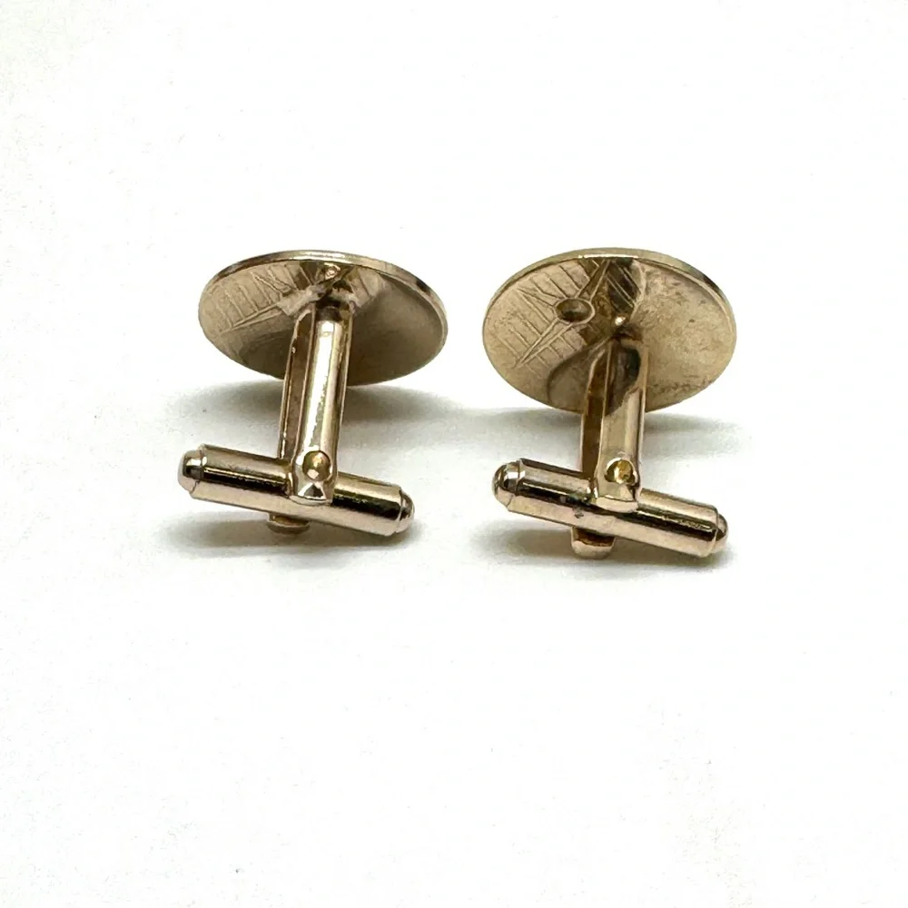 Vintage Goldtone Yin Yang Cufflinks